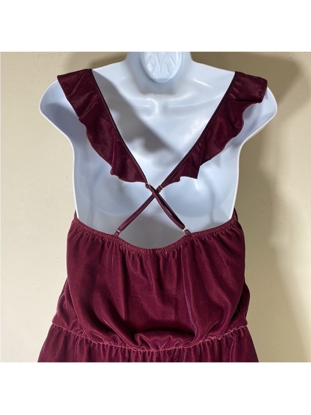Victoria’s Secret Velvet Romper in Burgundy. Small. NWT. - Picture 12 of 13